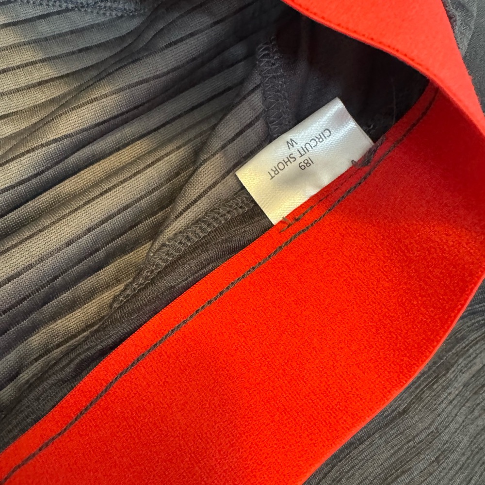Womens La Sportiva Circuit Shorts - Picture 6 of 10